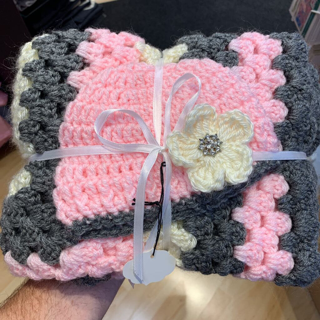 Crochet Hat and Blanket Combo (Pink and Grey)